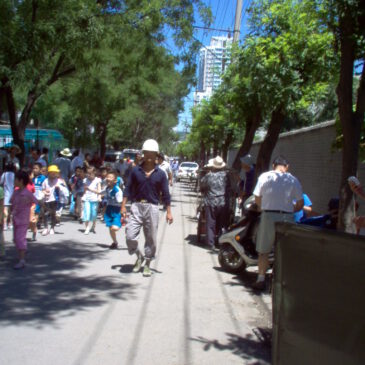 Wassermelone und Wärme – Freundschaft im Hutong